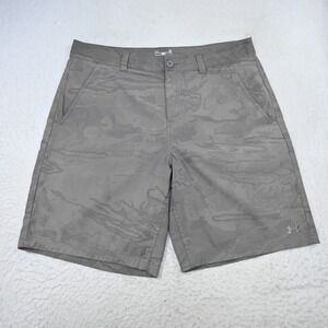 Under Armour Golf Shorts Mens Size 36 x 10" Camo HeatGear Loose Stretch Wicking